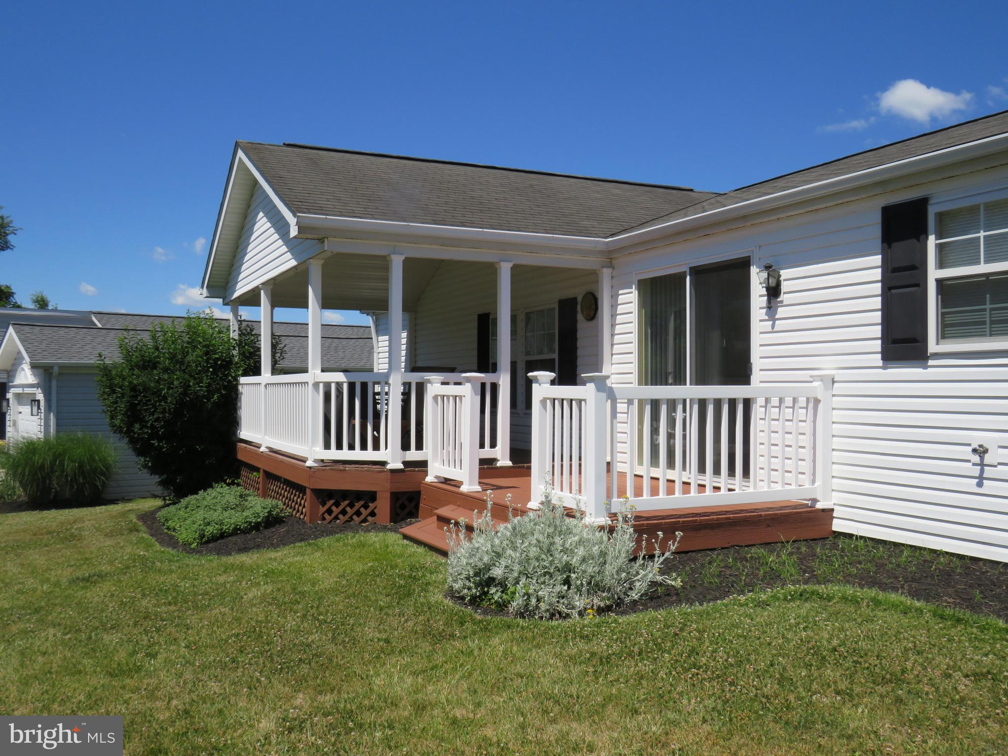 BUCKINGHAM SPRINGS - Residential
