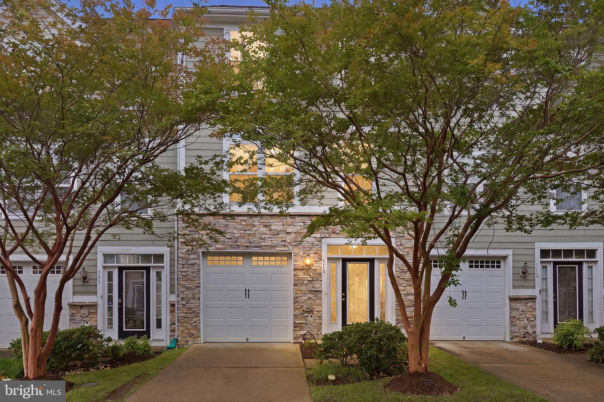 MONROE POINT - Residential