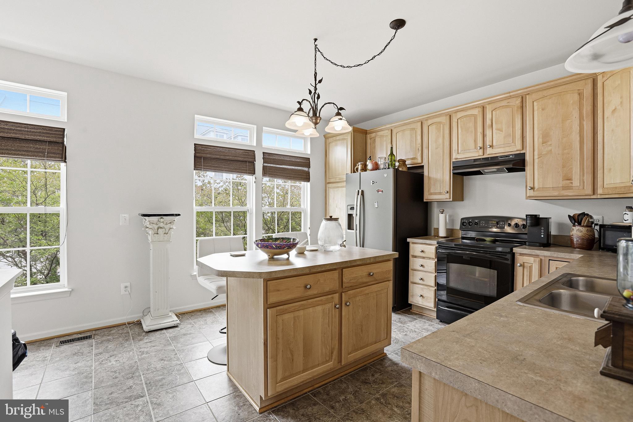 MONROE POINT - Residential
