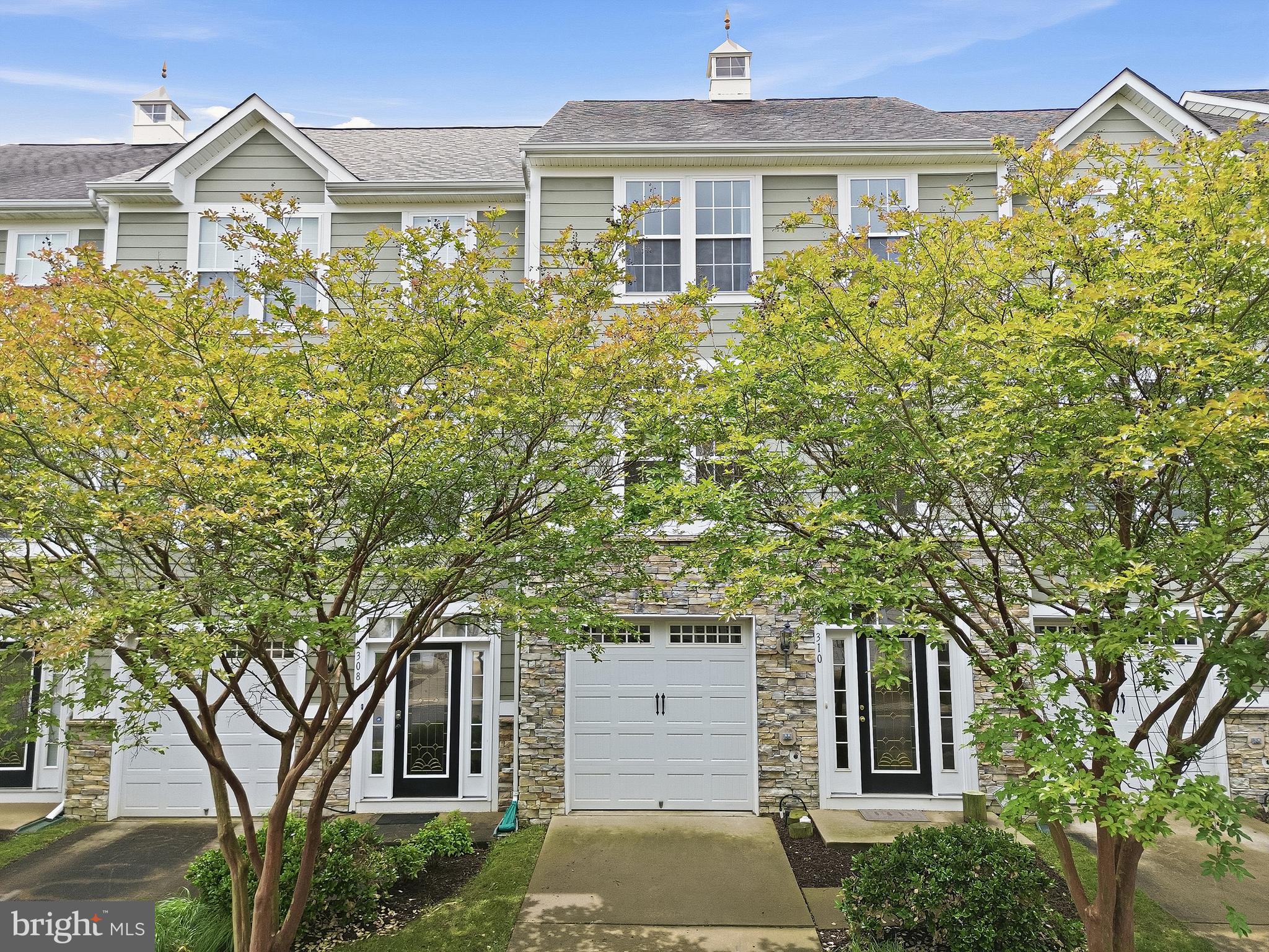 MONROE POINT - Residential