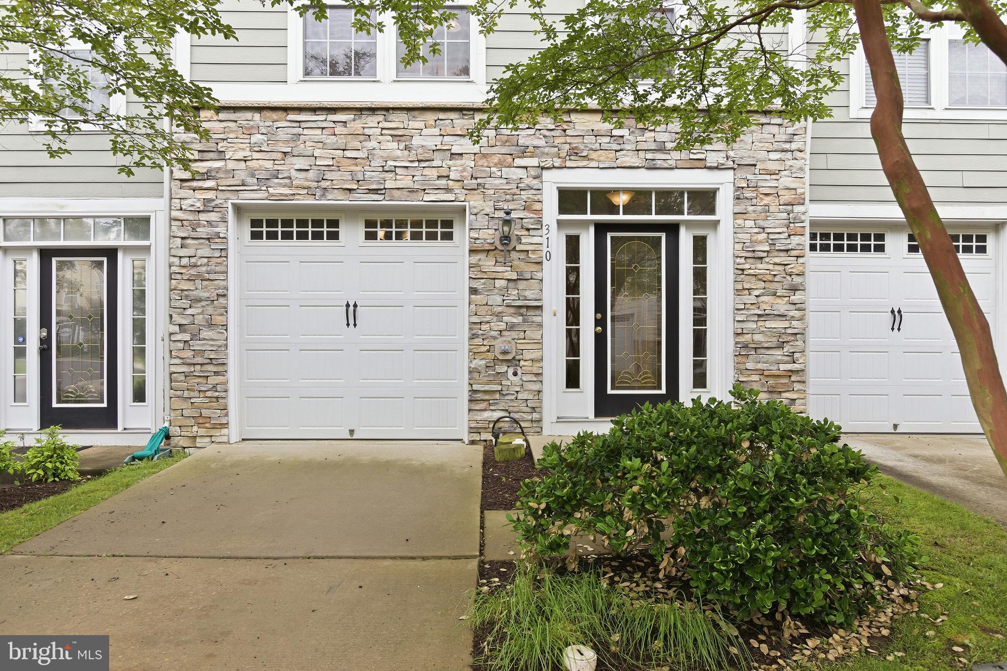 MONROE POINT - Residential