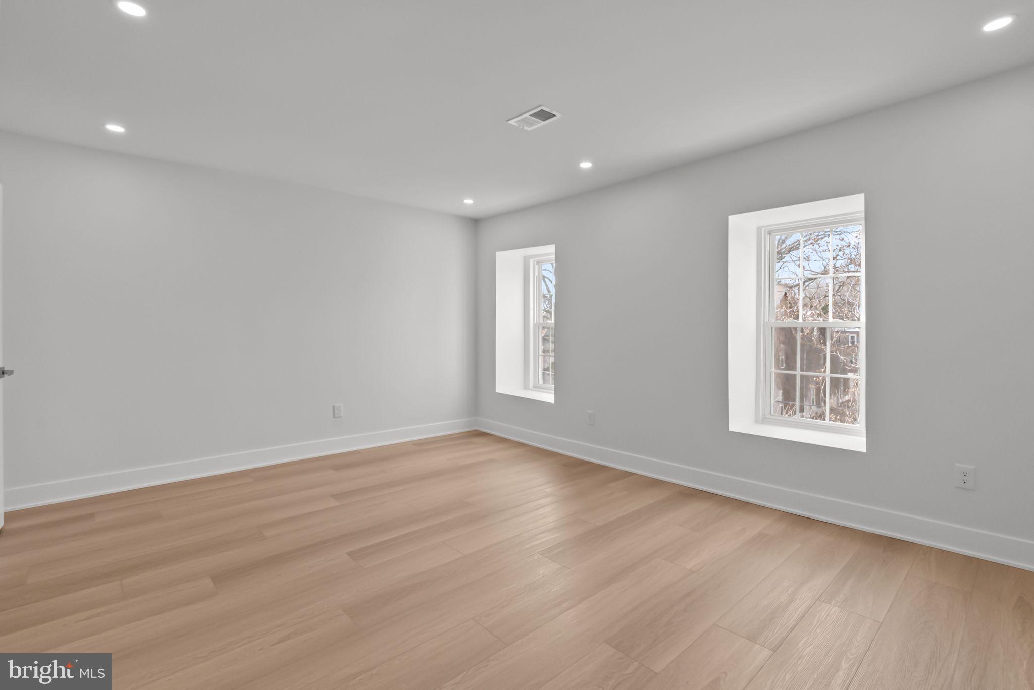 GERMANTOWN (WEST) - Residential