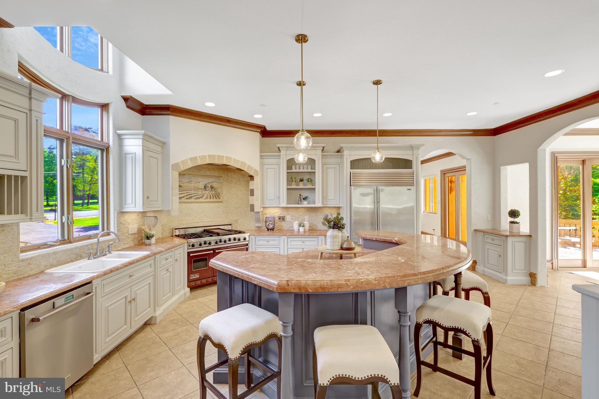 KENTLAND POND - Residential