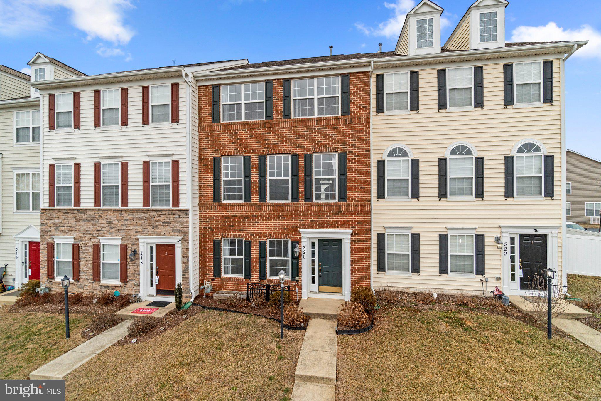 BRINKLEY MANOR - Residential