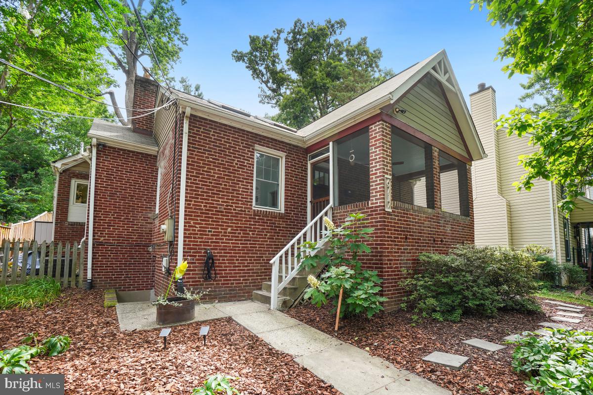 TAKOMA PARK - Residential