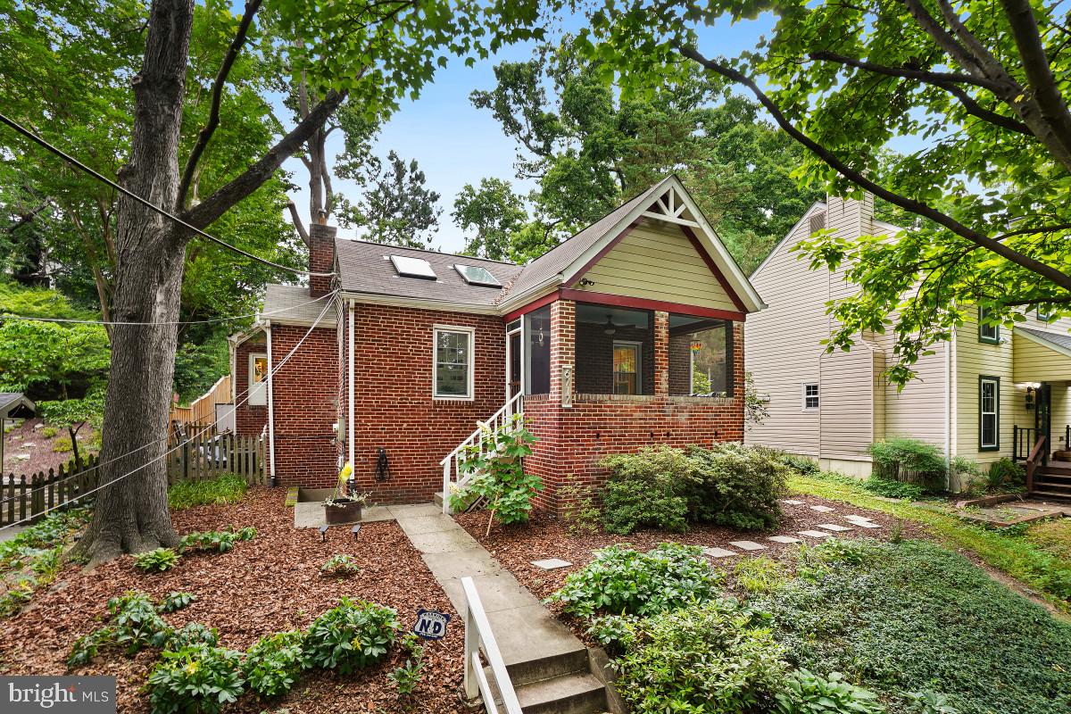 TAKOMA PARK - Residential