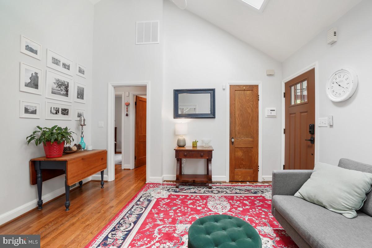 TAKOMA PARK - Residential