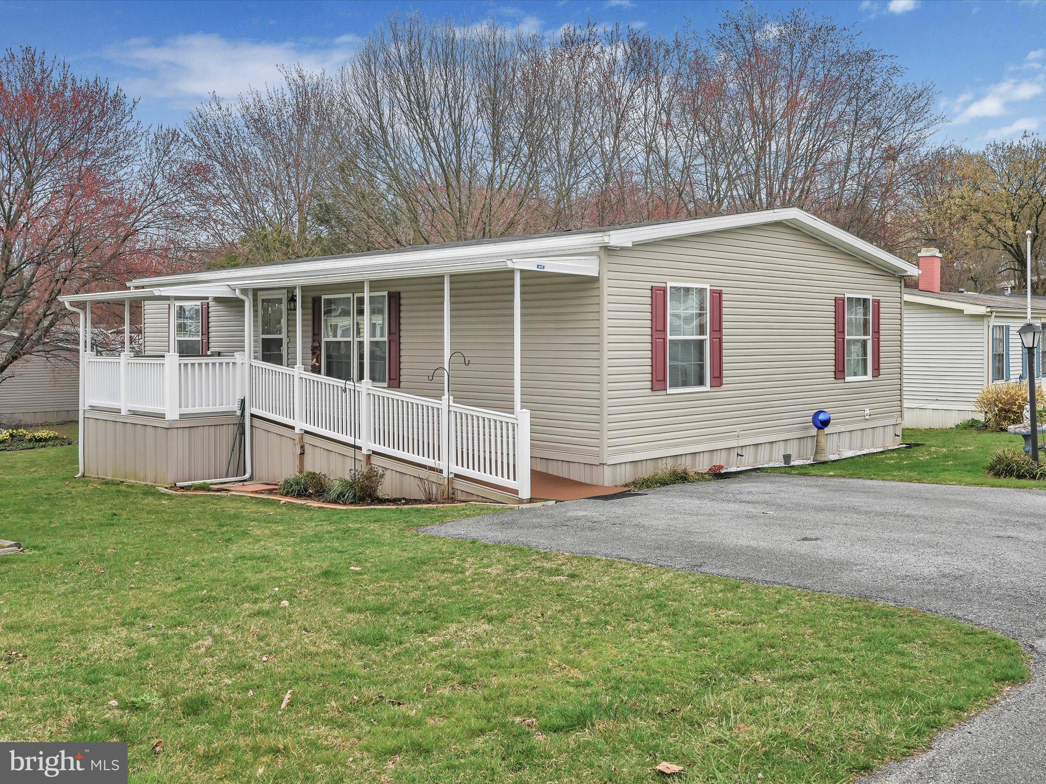 WINCHESTER MEADOWS - Residential