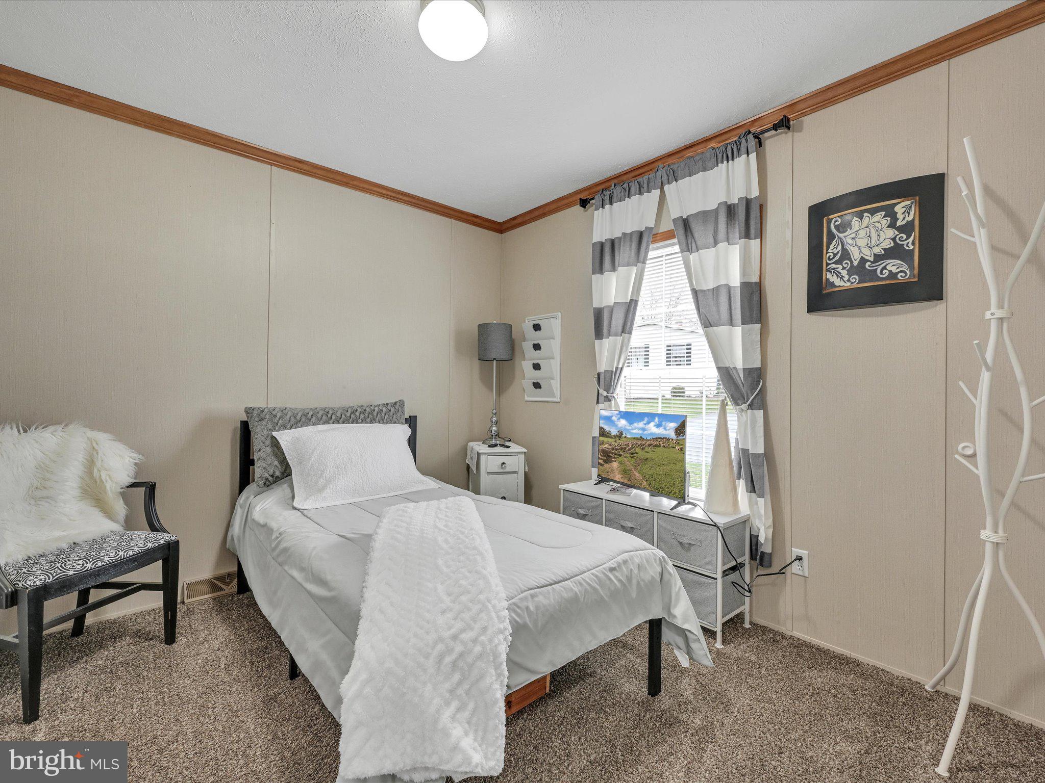 WINCHESTER MEADOWS - Residential