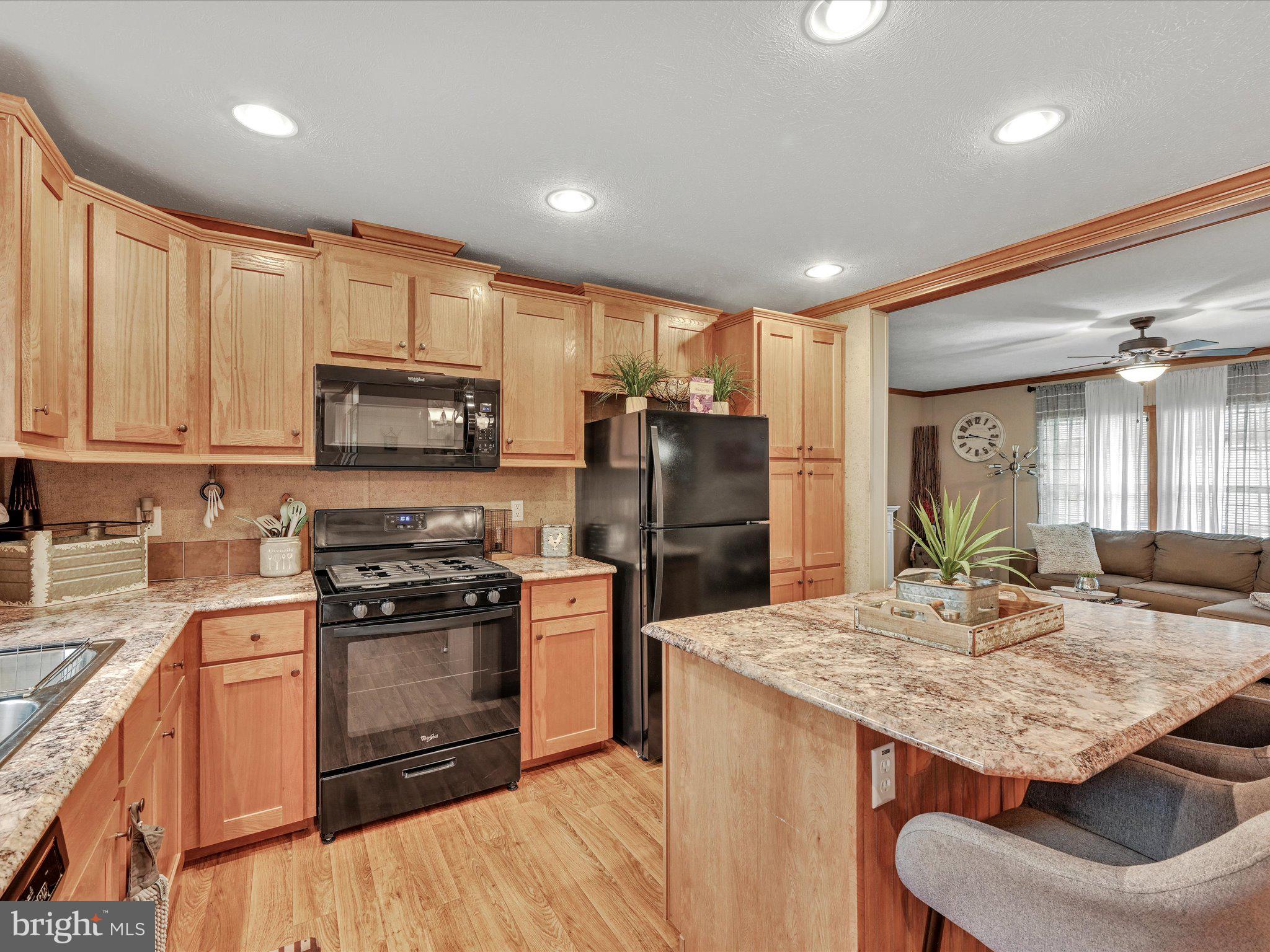 WINCHESTER MEADOWS - Residential