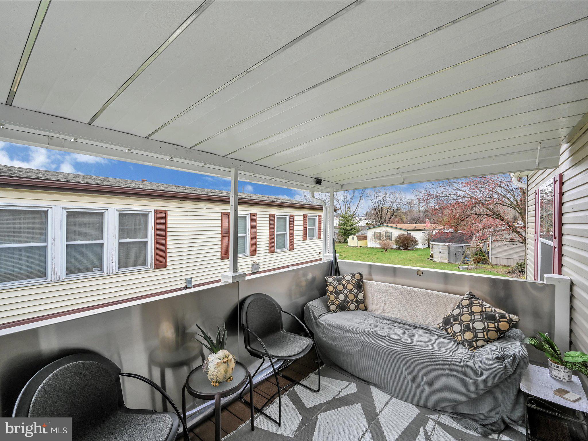 WINCHESTER MEADOWS - Residential