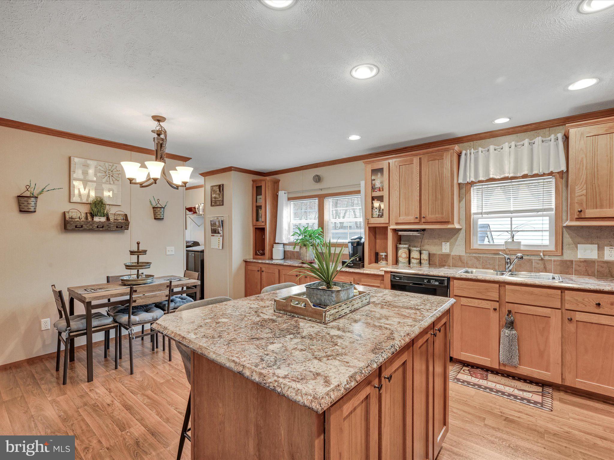 WINCHESTER MEADOWS - Residential