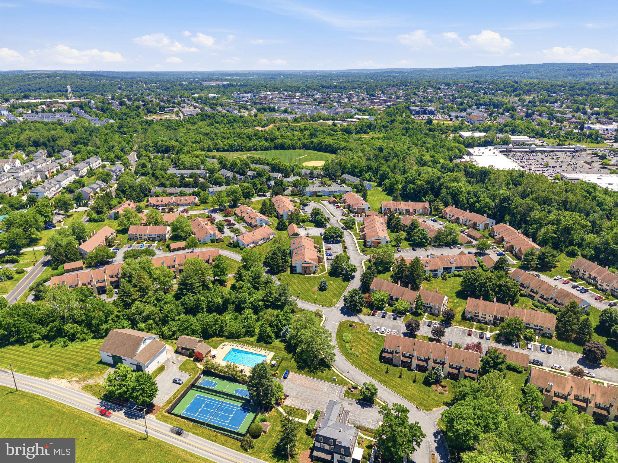 WESTRIDGE ESTATES - Residential