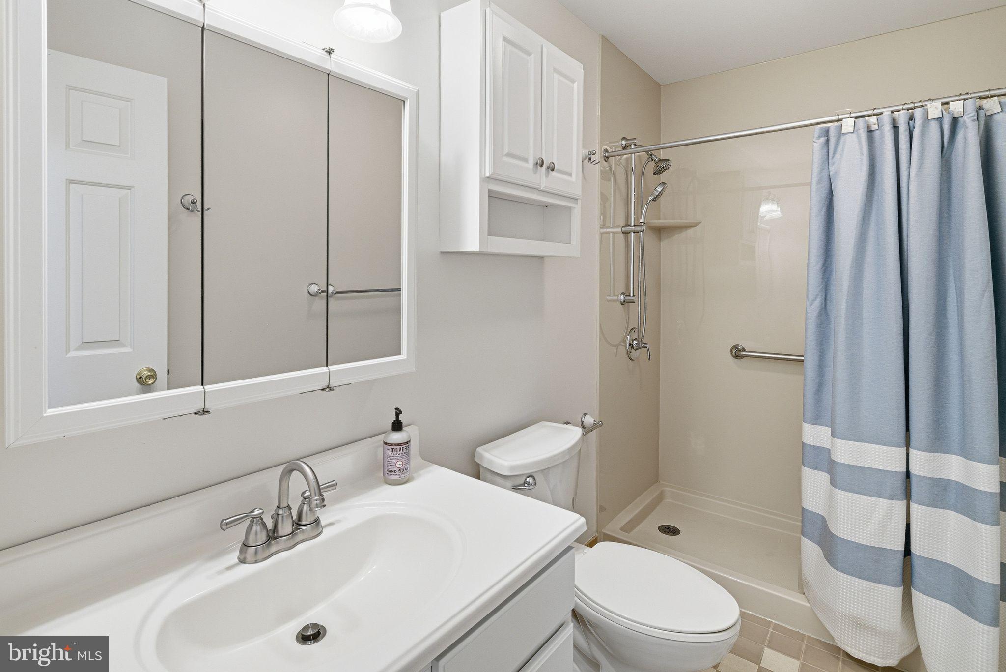 WESTRIDGE ESTATES - Residential