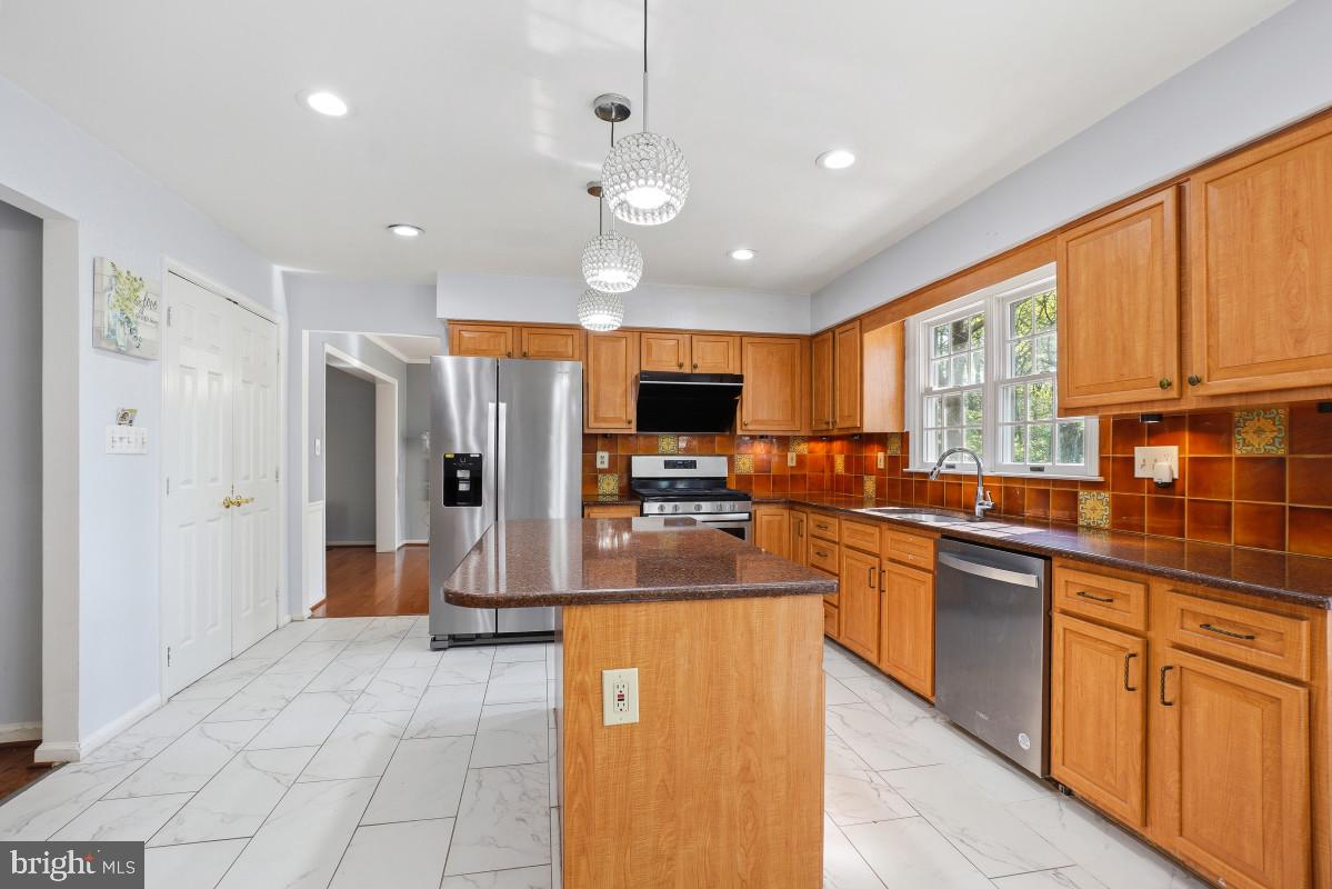 VALLEY MEADE - Residential