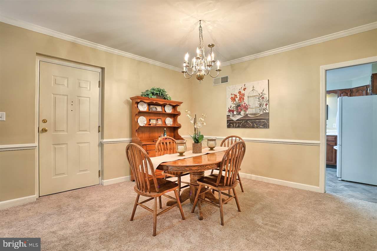 THE CREST - Residential