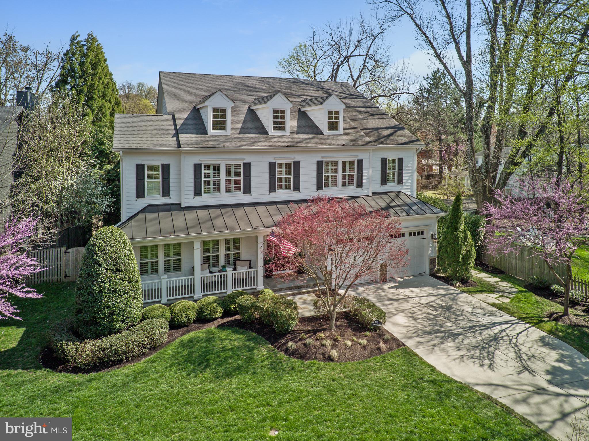LAWTON MANOR - Residential