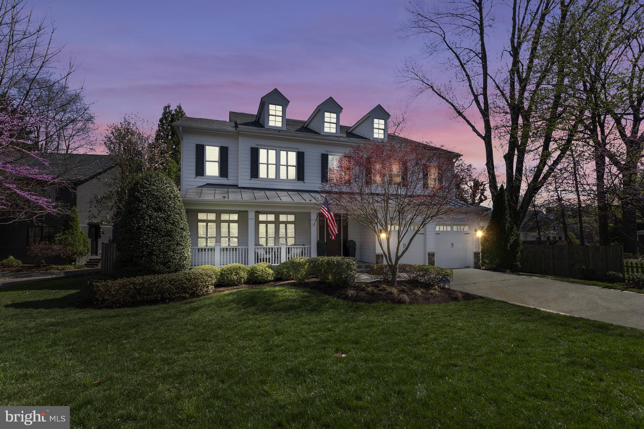 LAWTON MANOR - Residential