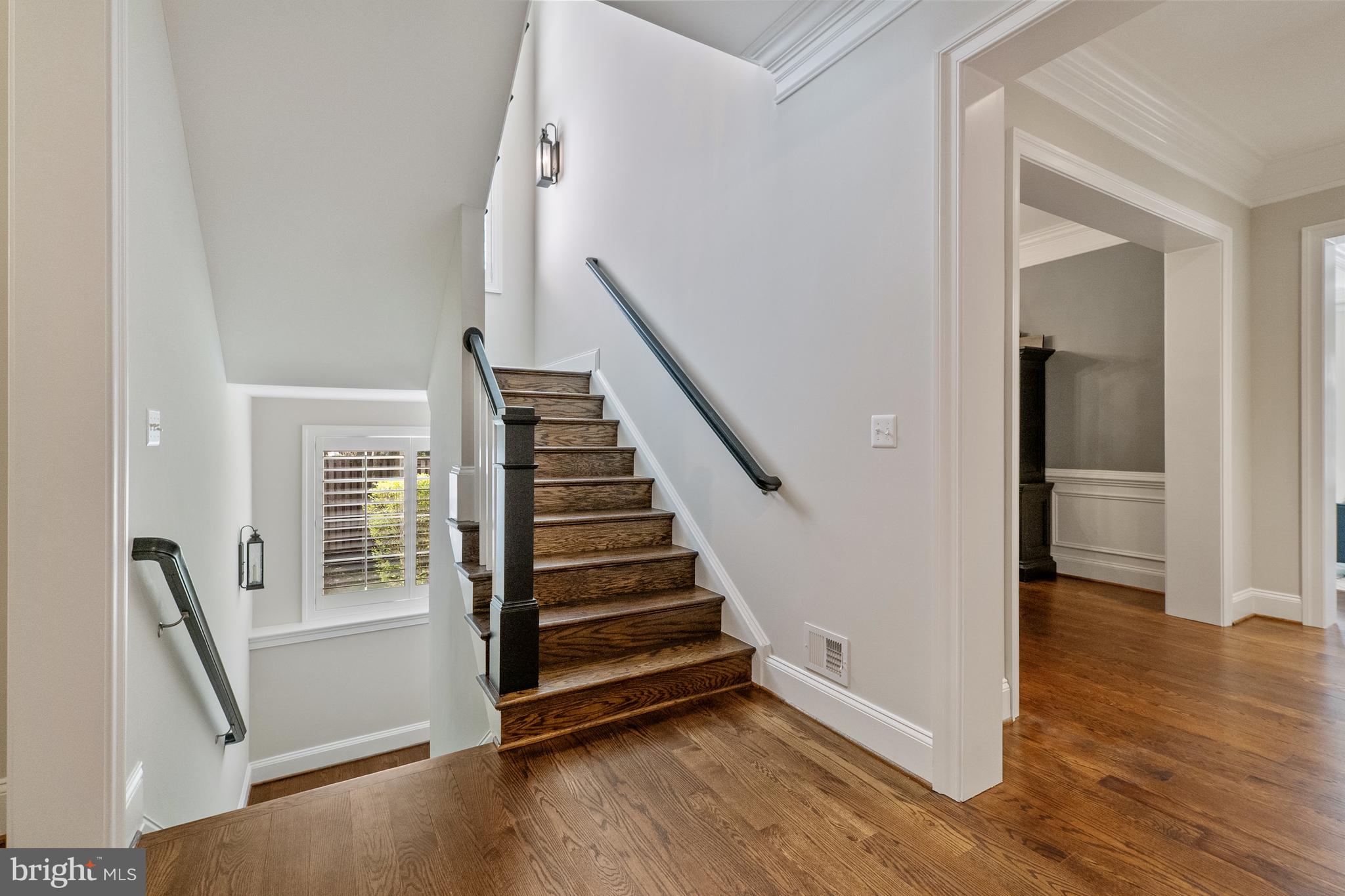 LAWTON MANOR - Residential