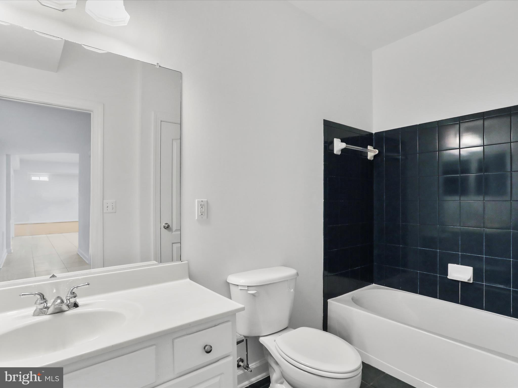 ASHBURN - Residential