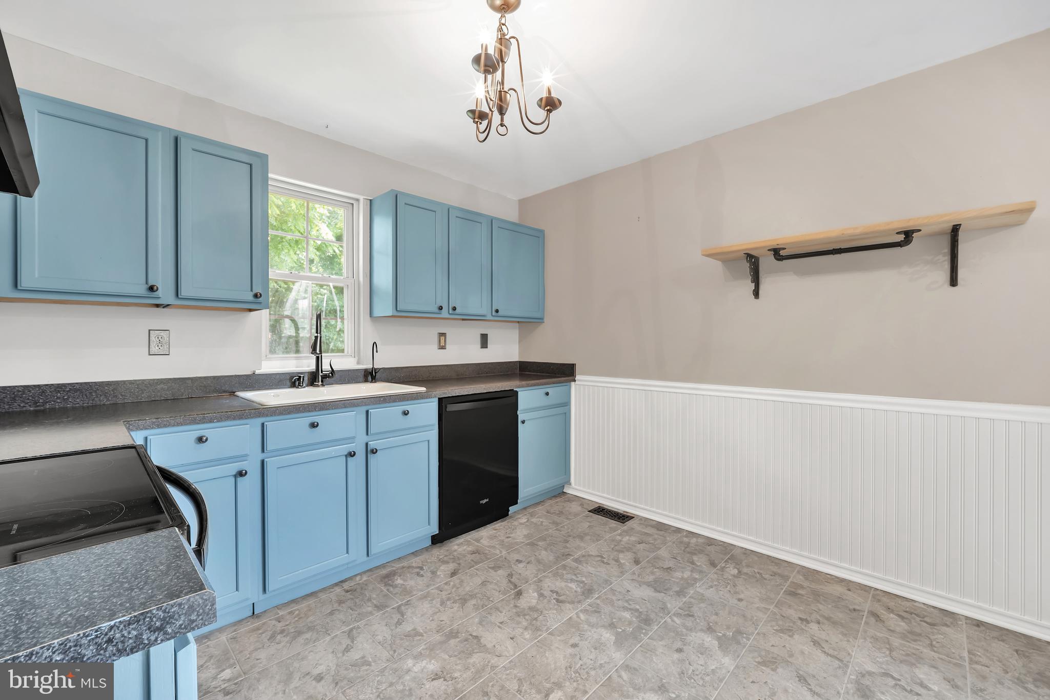 BEACON HILL - Residential