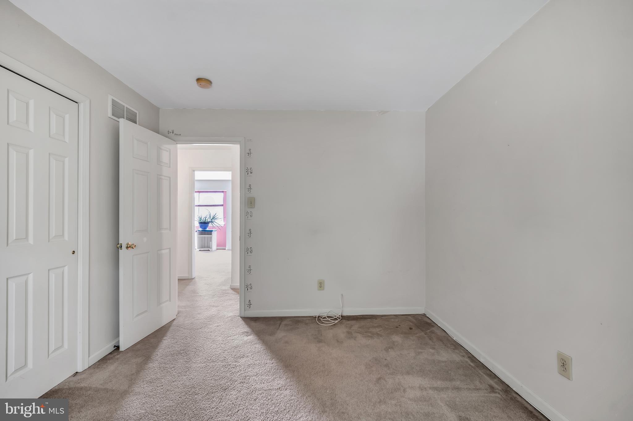 BEACON HILL - Residential