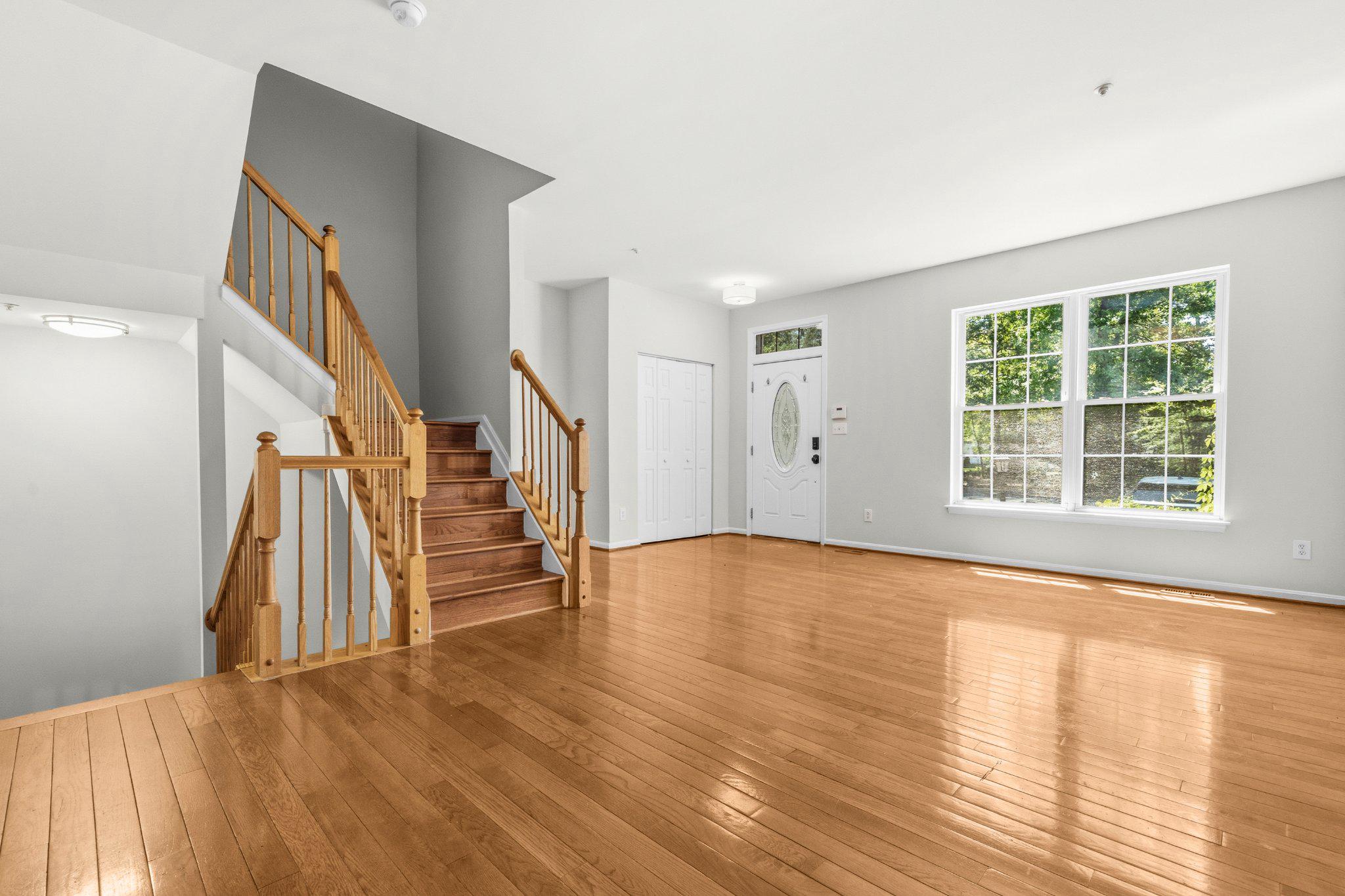 CARRIAGE PINES - Residential