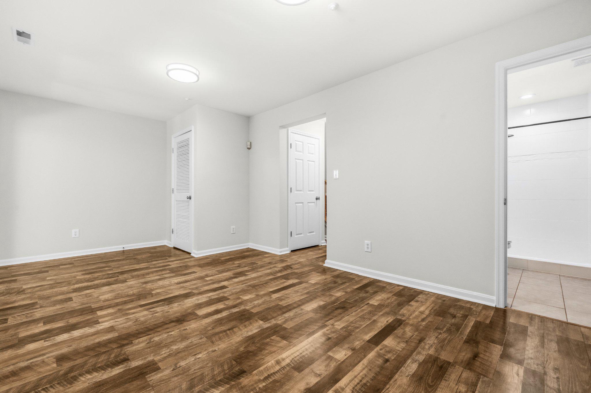 CARRIAGE PINES - Residential