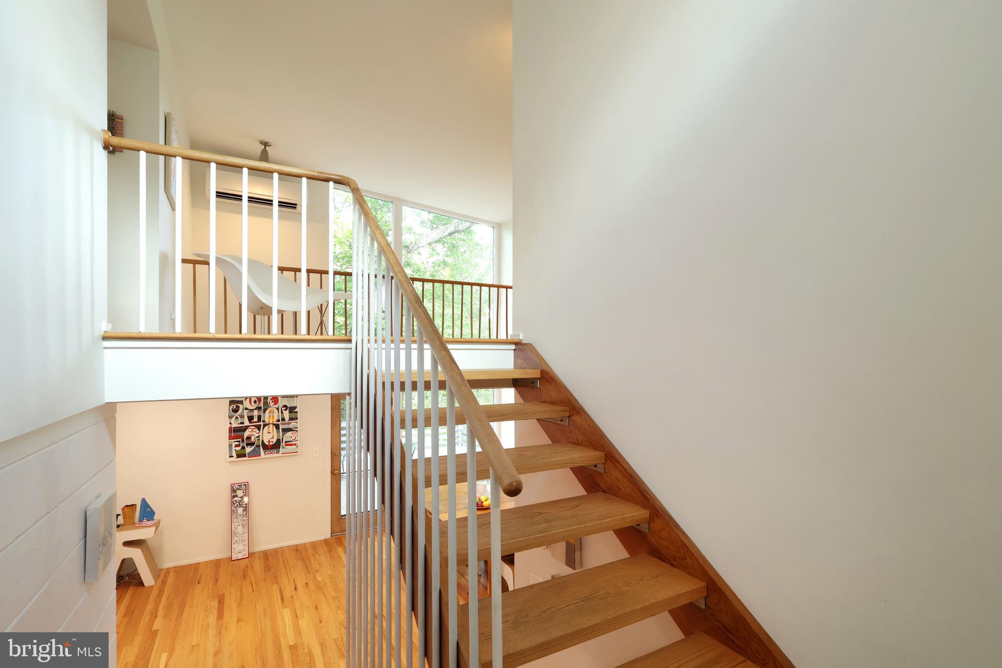 COLLEGE HEIGHTS - Residential