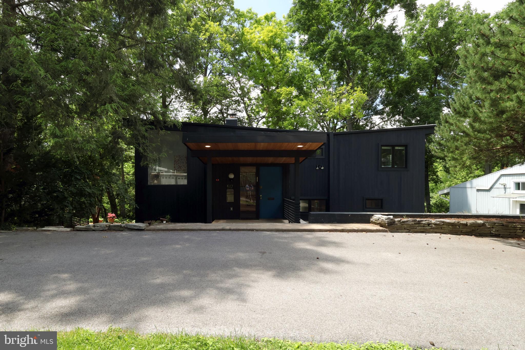 COLLEGE HEIGHTS - Residential