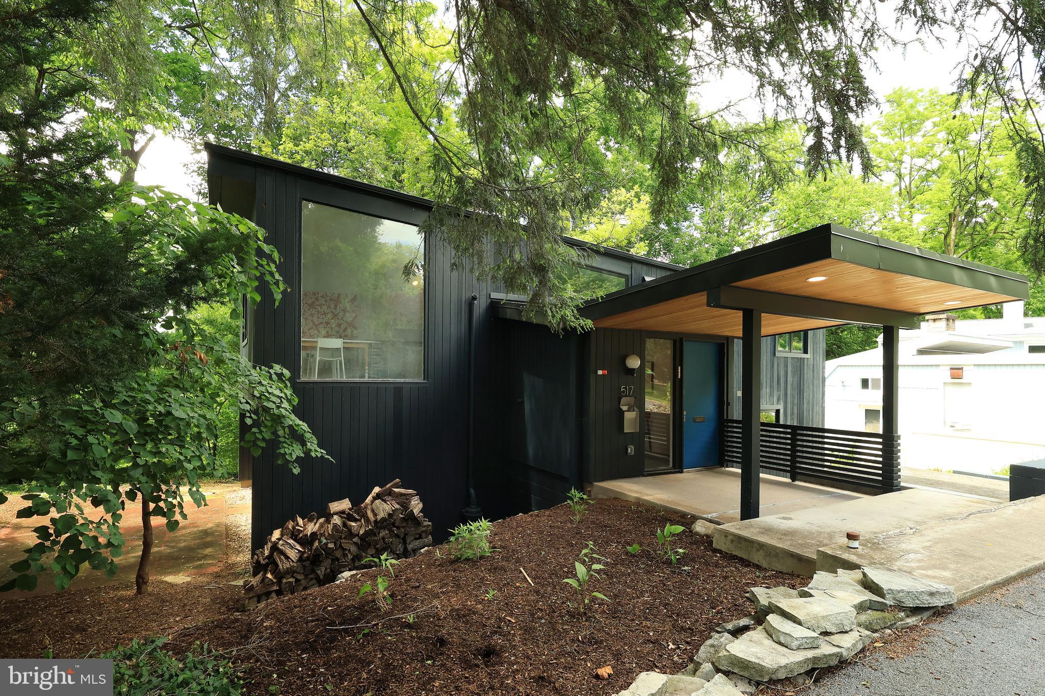 COLLEGE HEIGHTS - Residential
