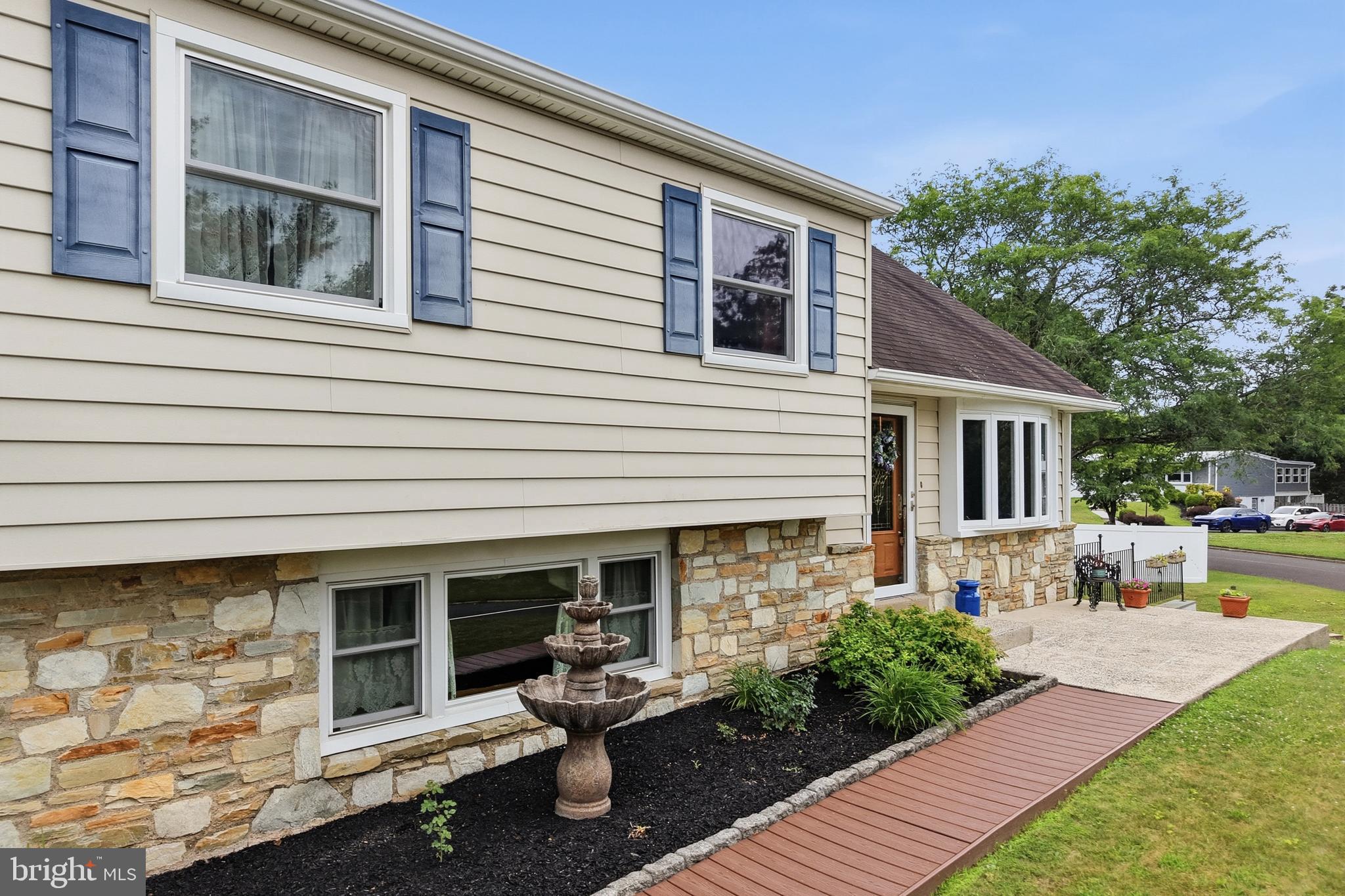 BRITTANY FARMS - Residential