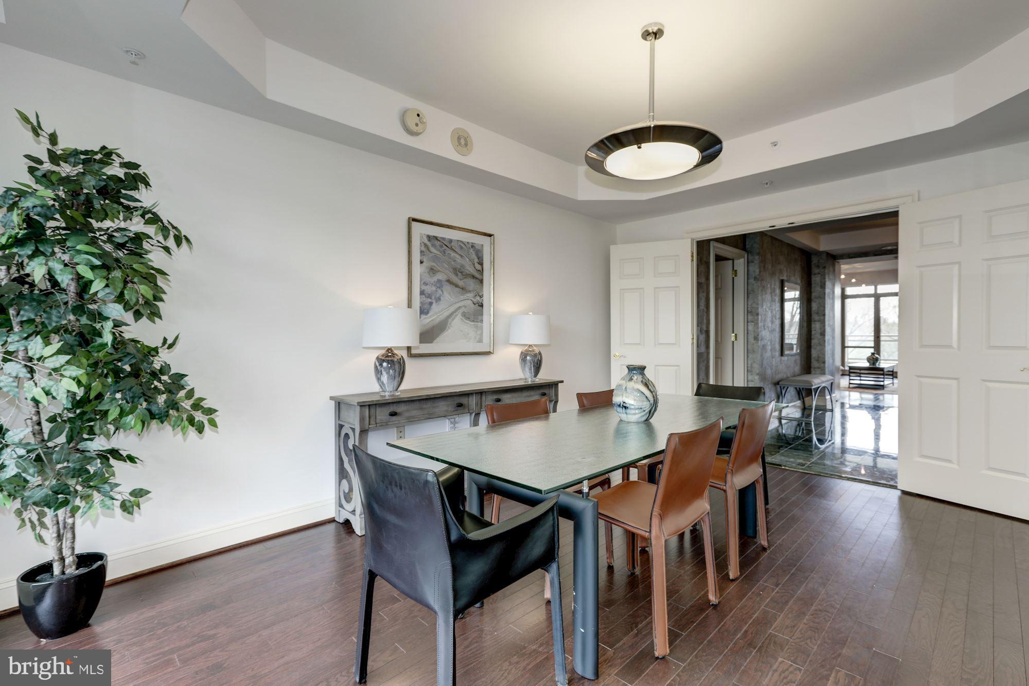 SOMERSET HOUSE CONDOS - Residential