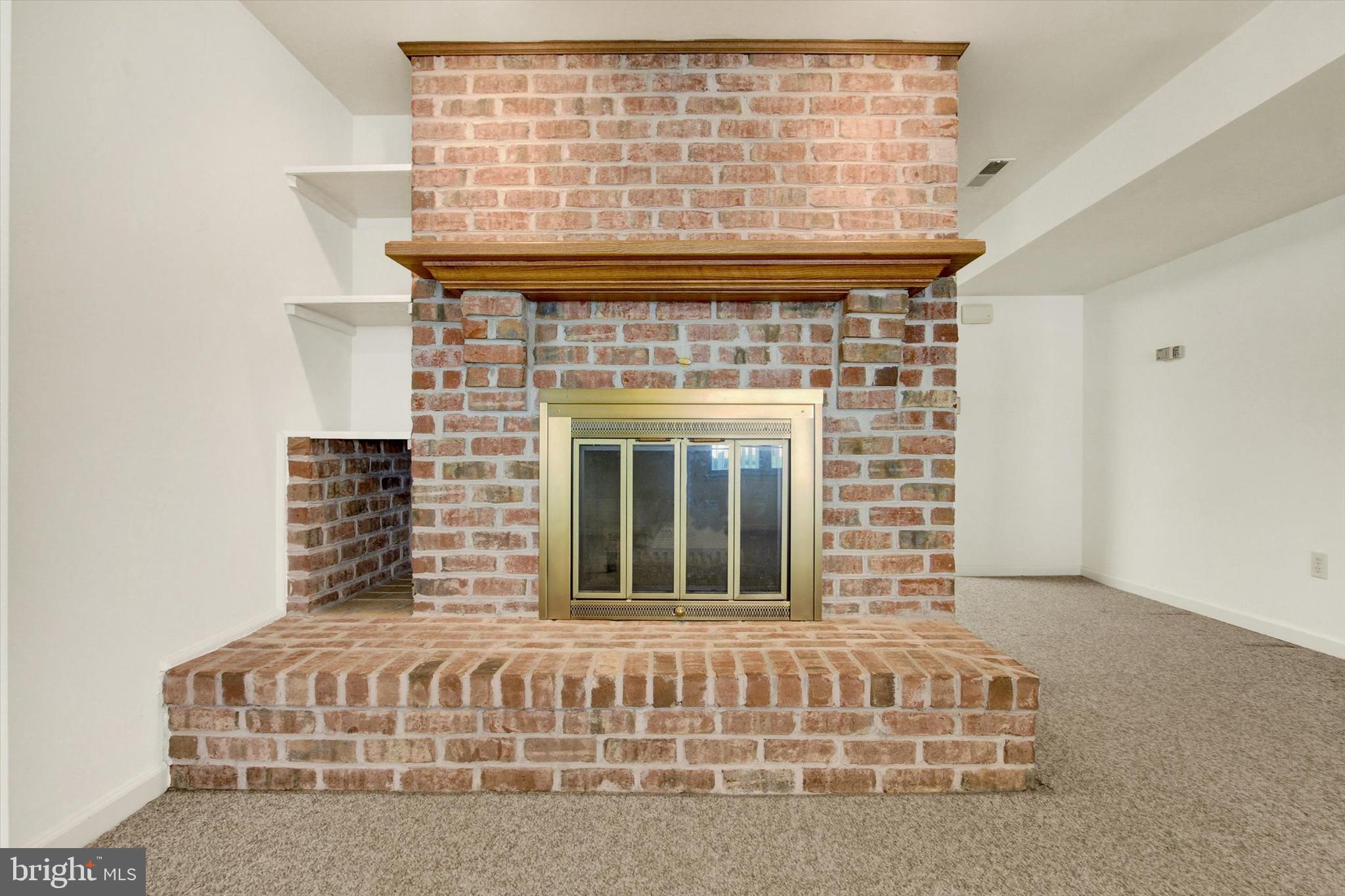 BRIGHTWOOD ACRES - Residential