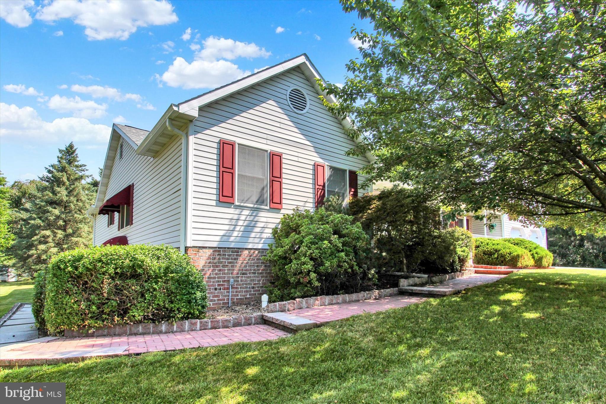 BRIGHTWOOD ACRES - Residential
