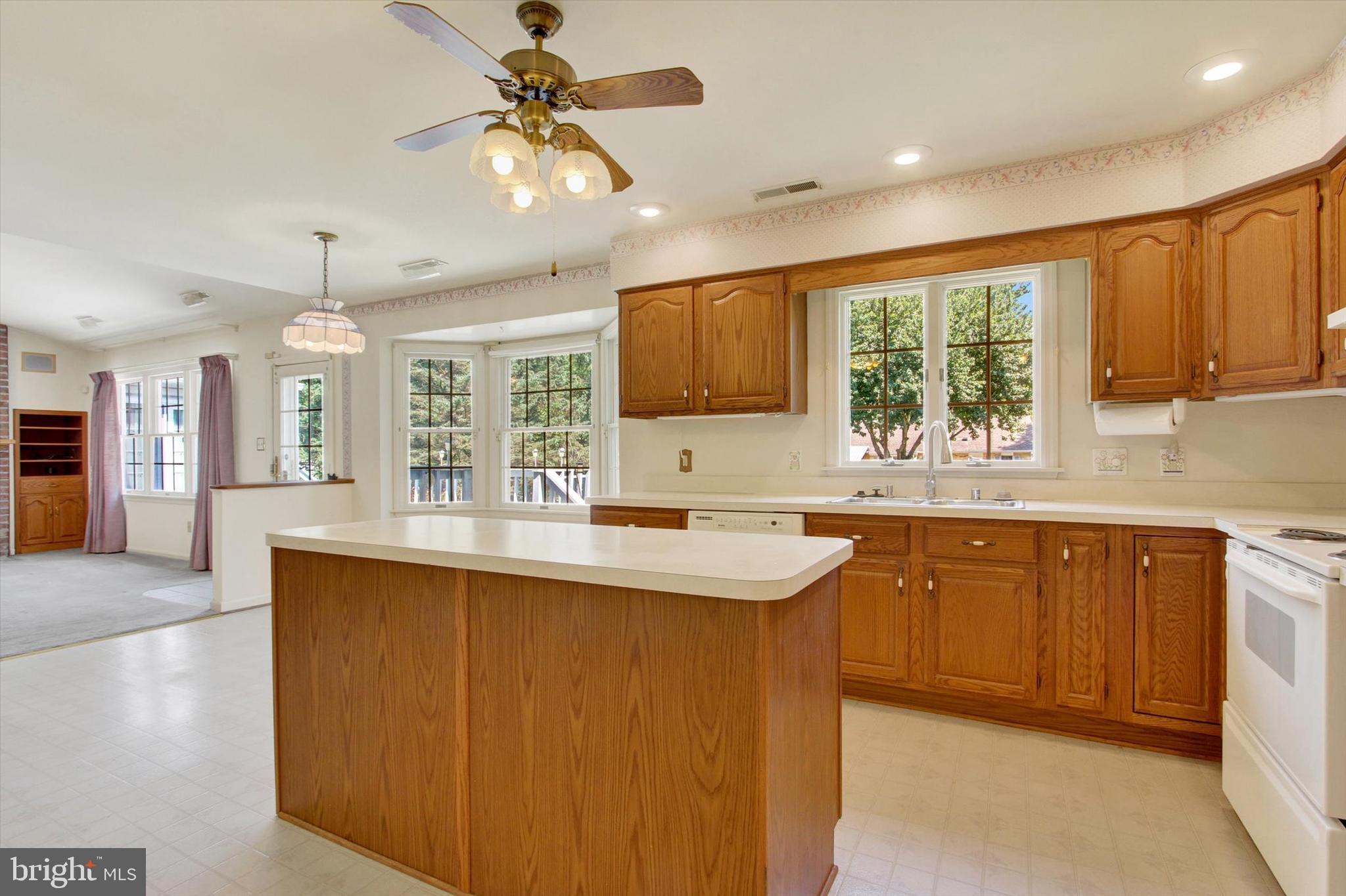 BRIGHTWOOD ACRES - Residential