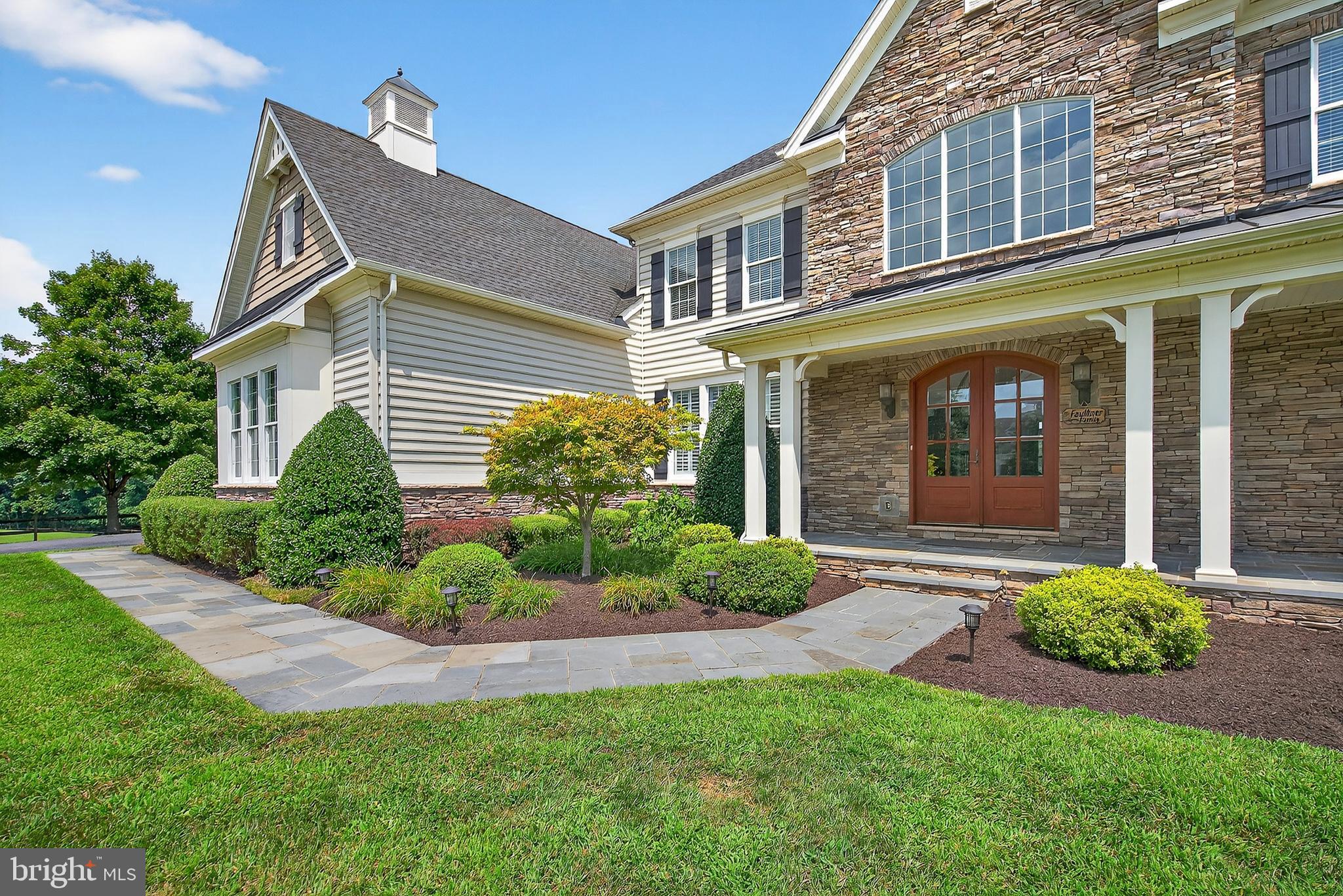 THE RESERVE AT TRIADELPHIA CROSSING - Residential