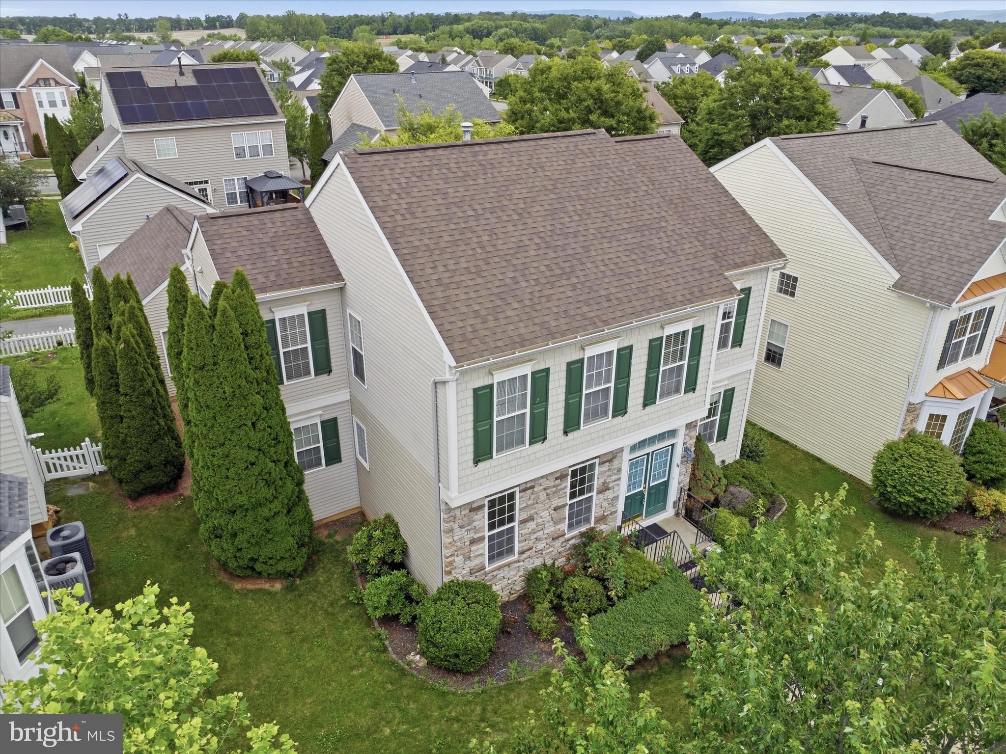 HUNTFIELD - Residential