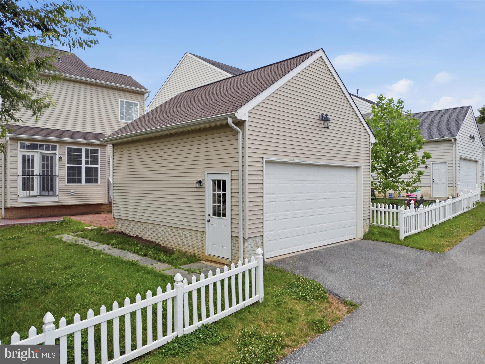 HUNTFIELD - Residential