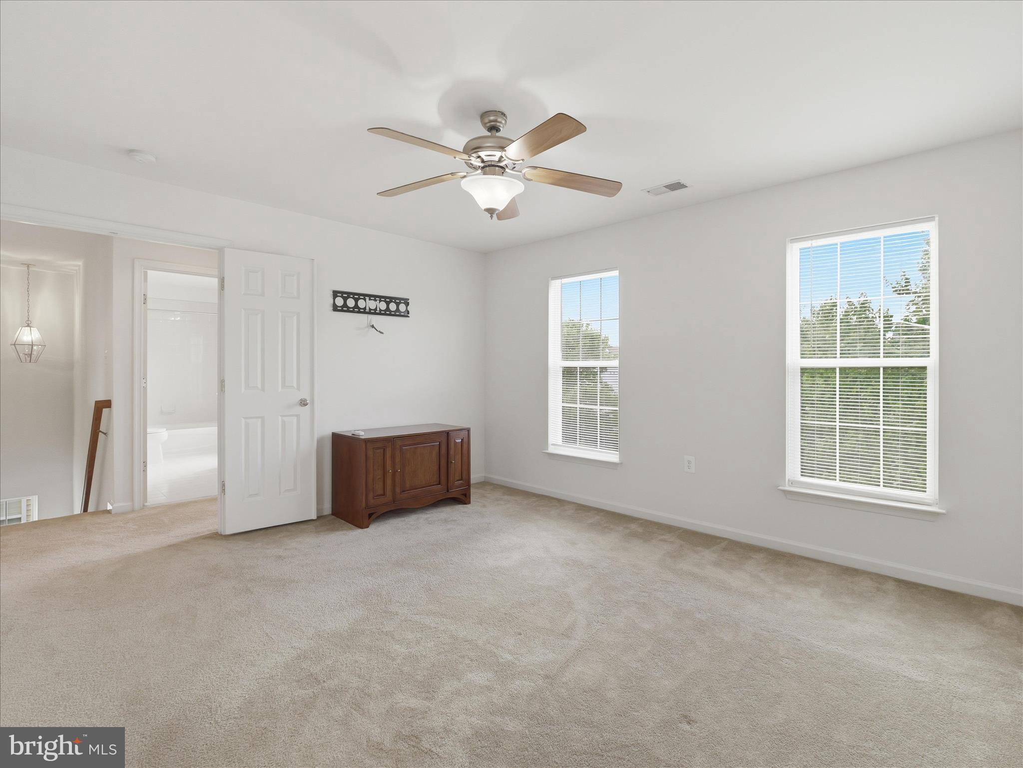 HUNTFIELD - Residential