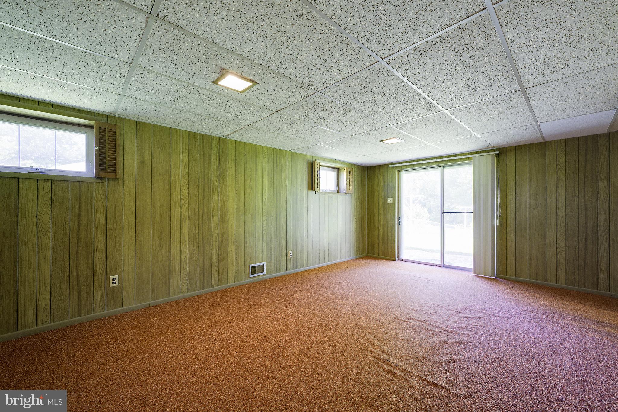 PRINCE WILLIAM ESTATES - Residential