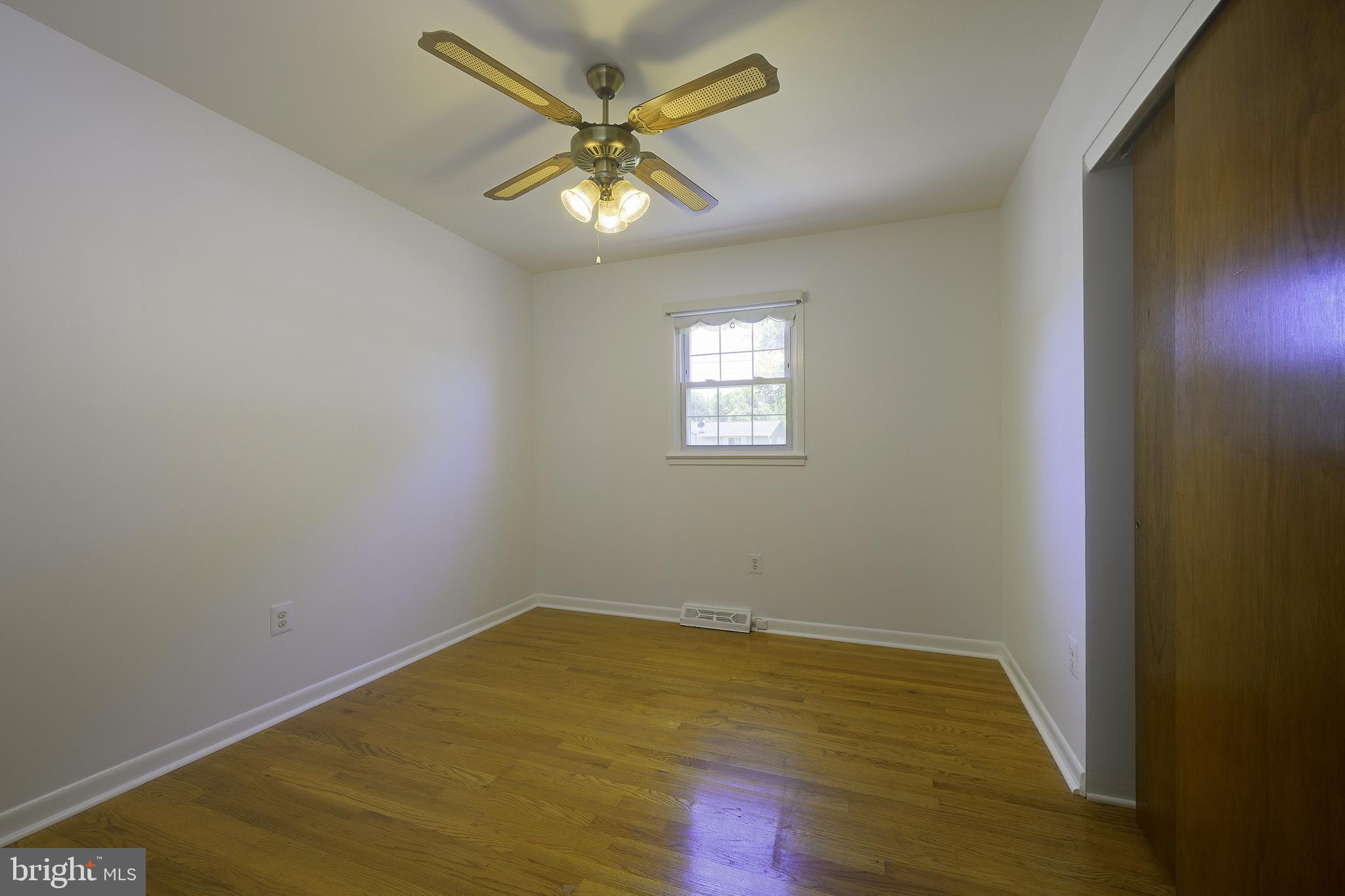 PRINCE WILLIAM ESTATES - Residential