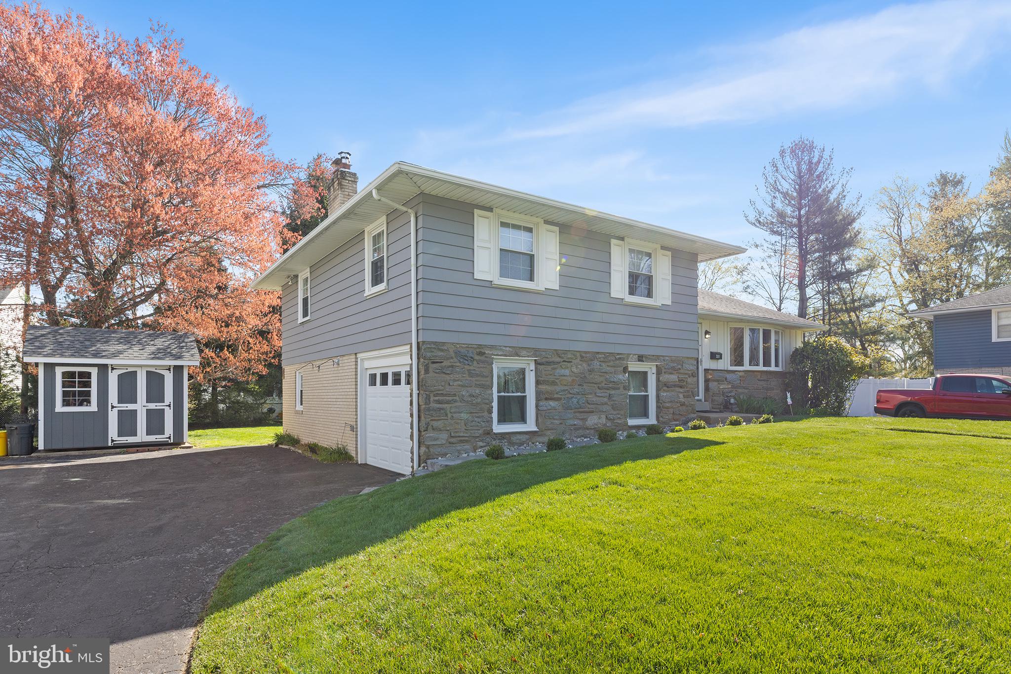 SWARTHMORE - Residential