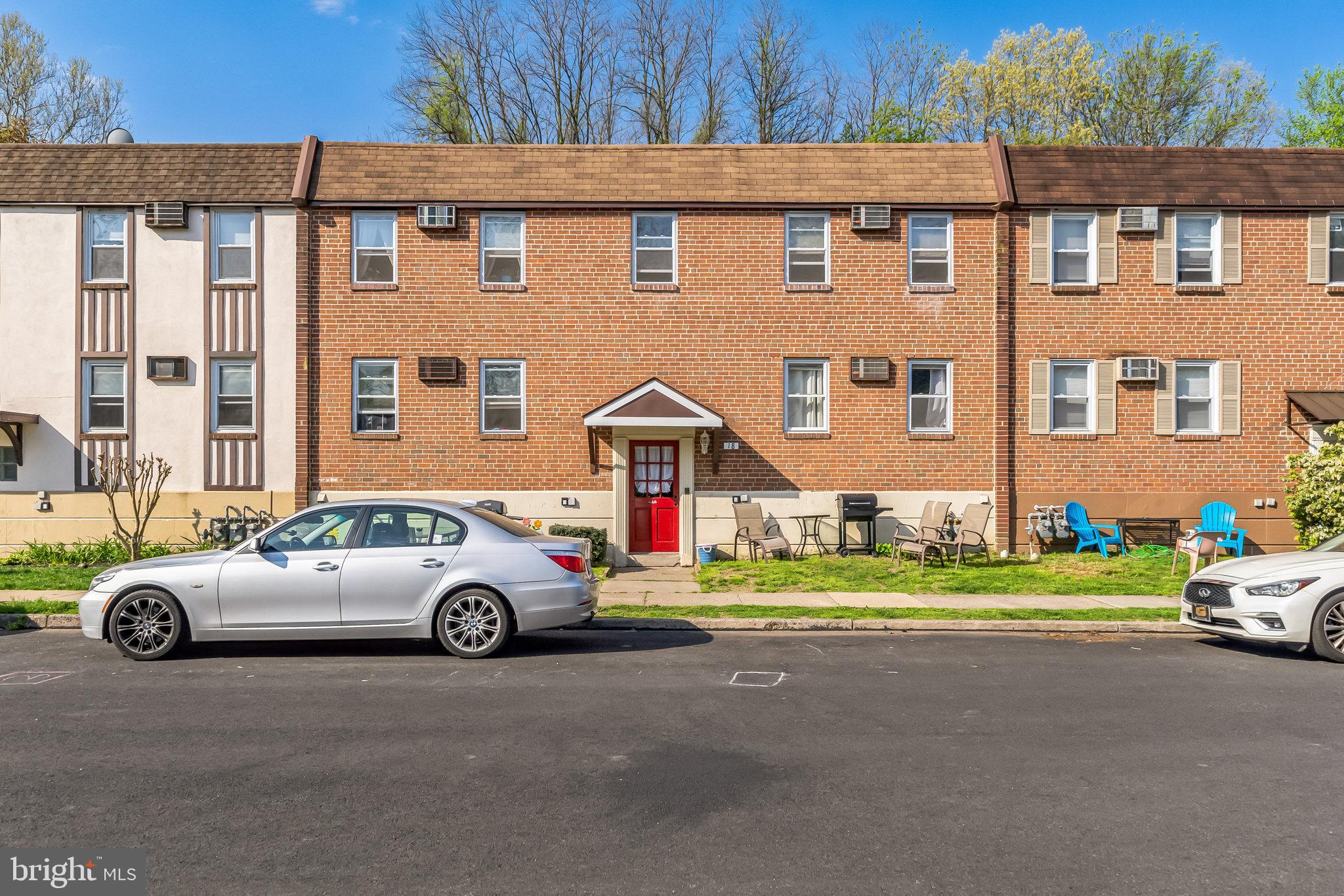 Income producing Quad available in beautiful Broomall PA! The location is perfect. It is right off of the highways, Crozer Medical Center, and lots of shopping and Dining that the area has to offer.  Each apartment has 2 bedrooms , 1 bath, and laundry and storage in the basement. The hvac & hot water tanks are newer. The rents are undervalued but the tenants have been there for years. Roof installed 2017. There are parking spots in the rear of the building, but also plenty of parking on the cul de sac street.