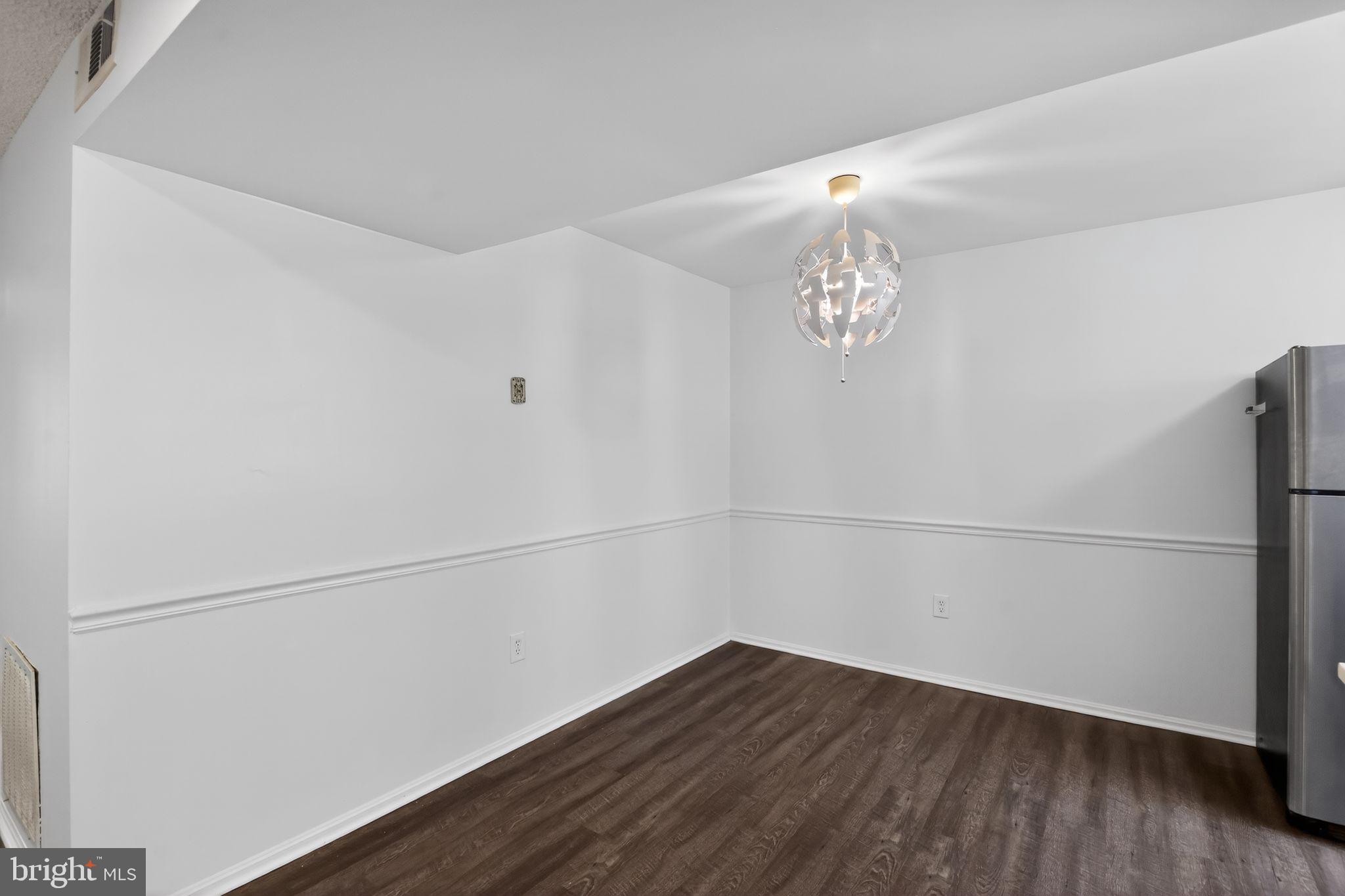 ANTIETAM SQUARE - Residential