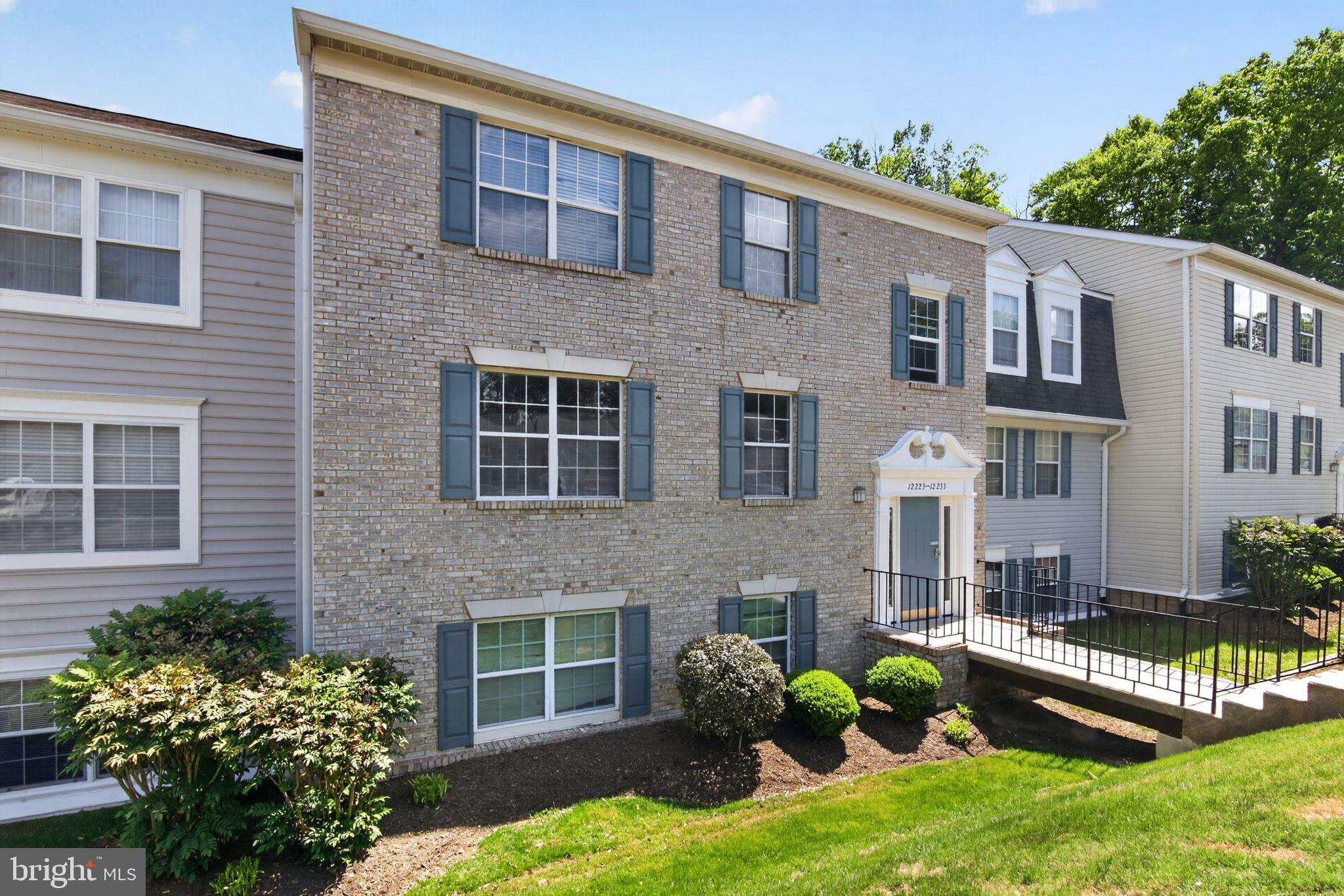 ANTIETAM SQUARE - Residential