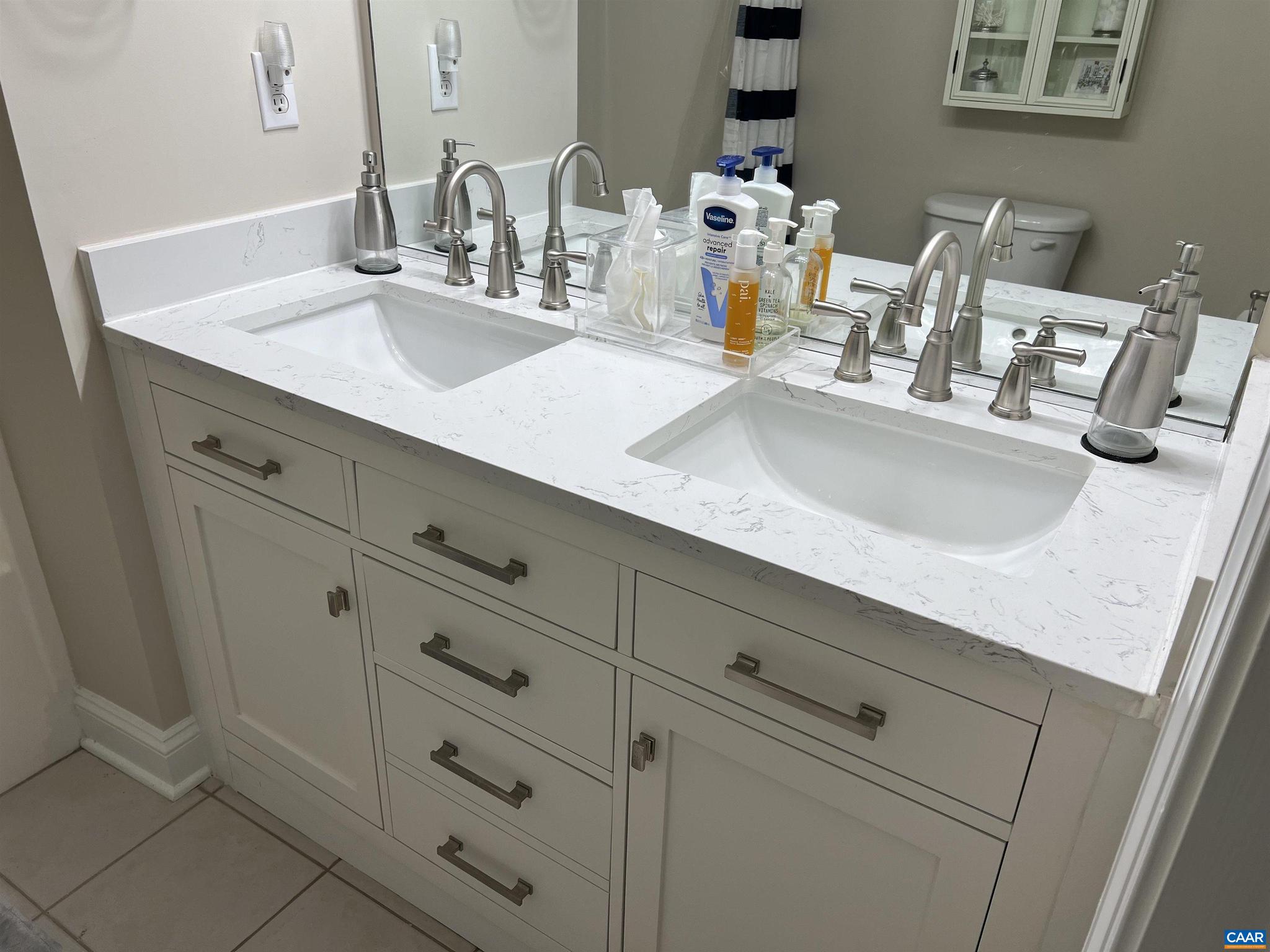 DRUID HILL CONDOS - Residential Lease