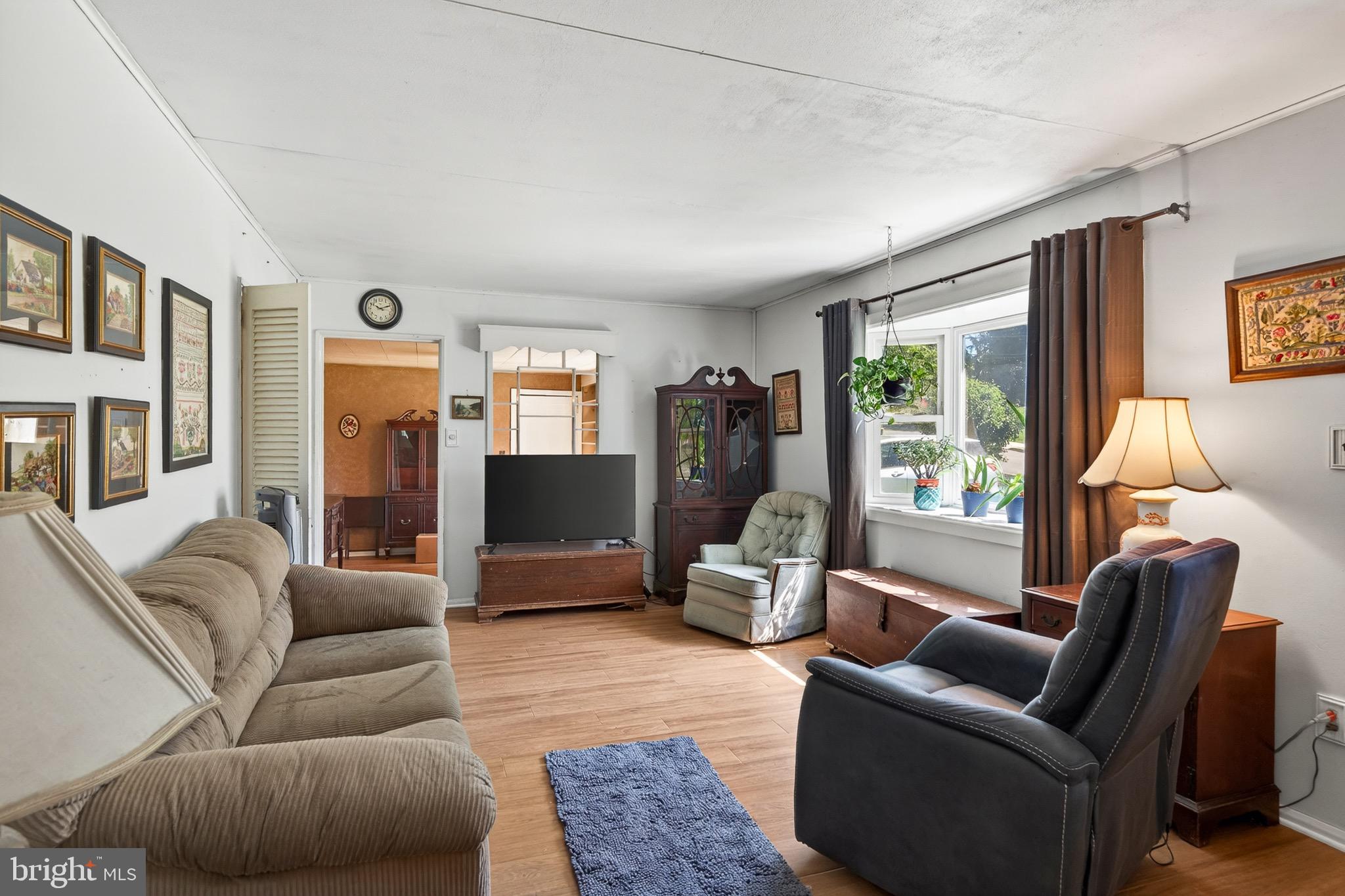PAOLI GARDENS - Residential