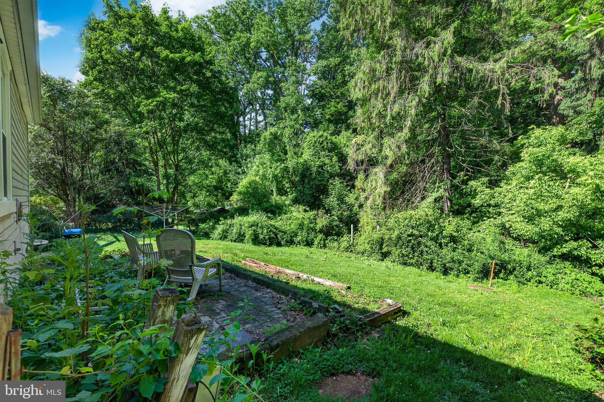 PAOLI GARDENS - Residential