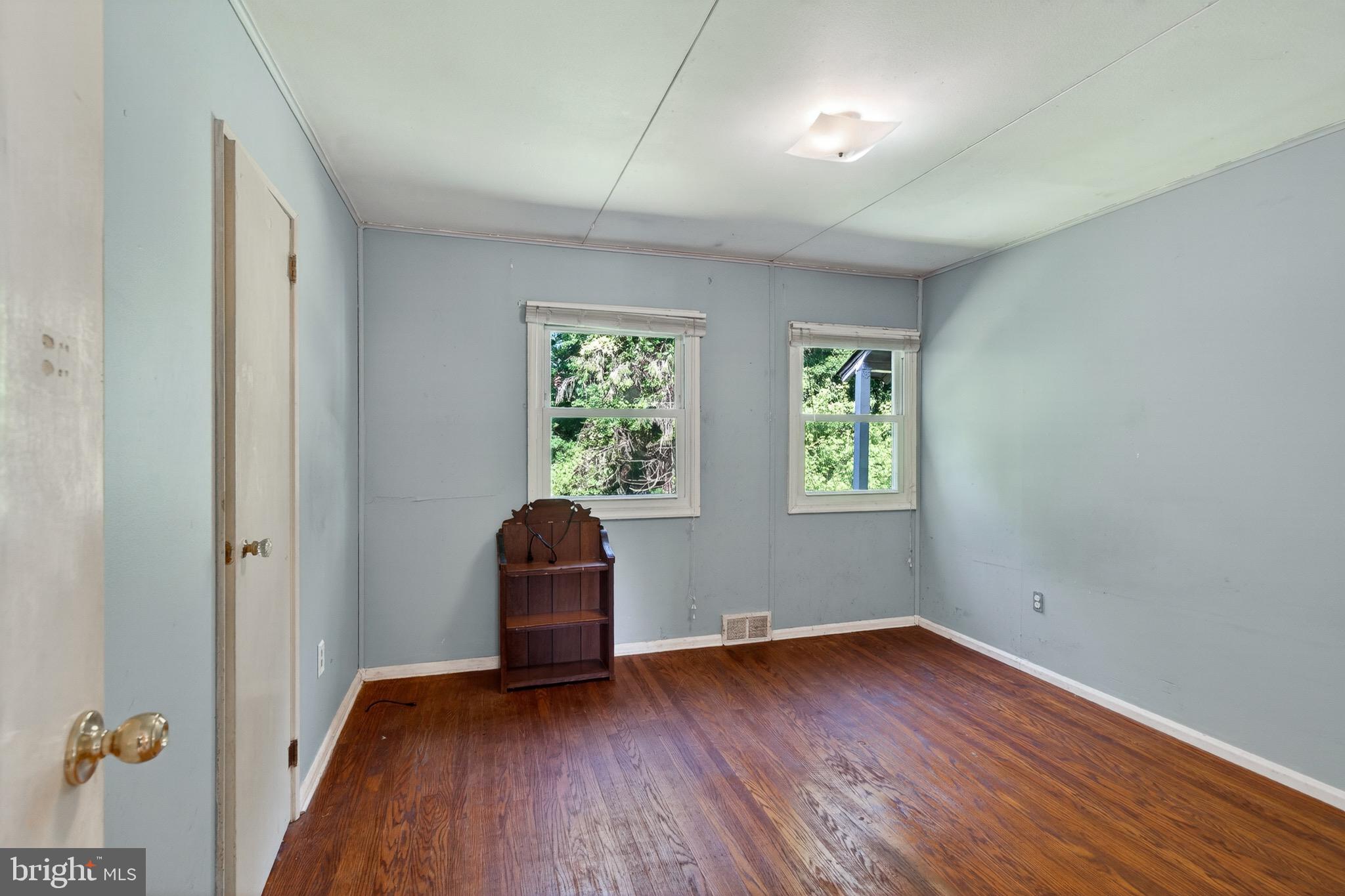 PAOLI GARDENS - Residential